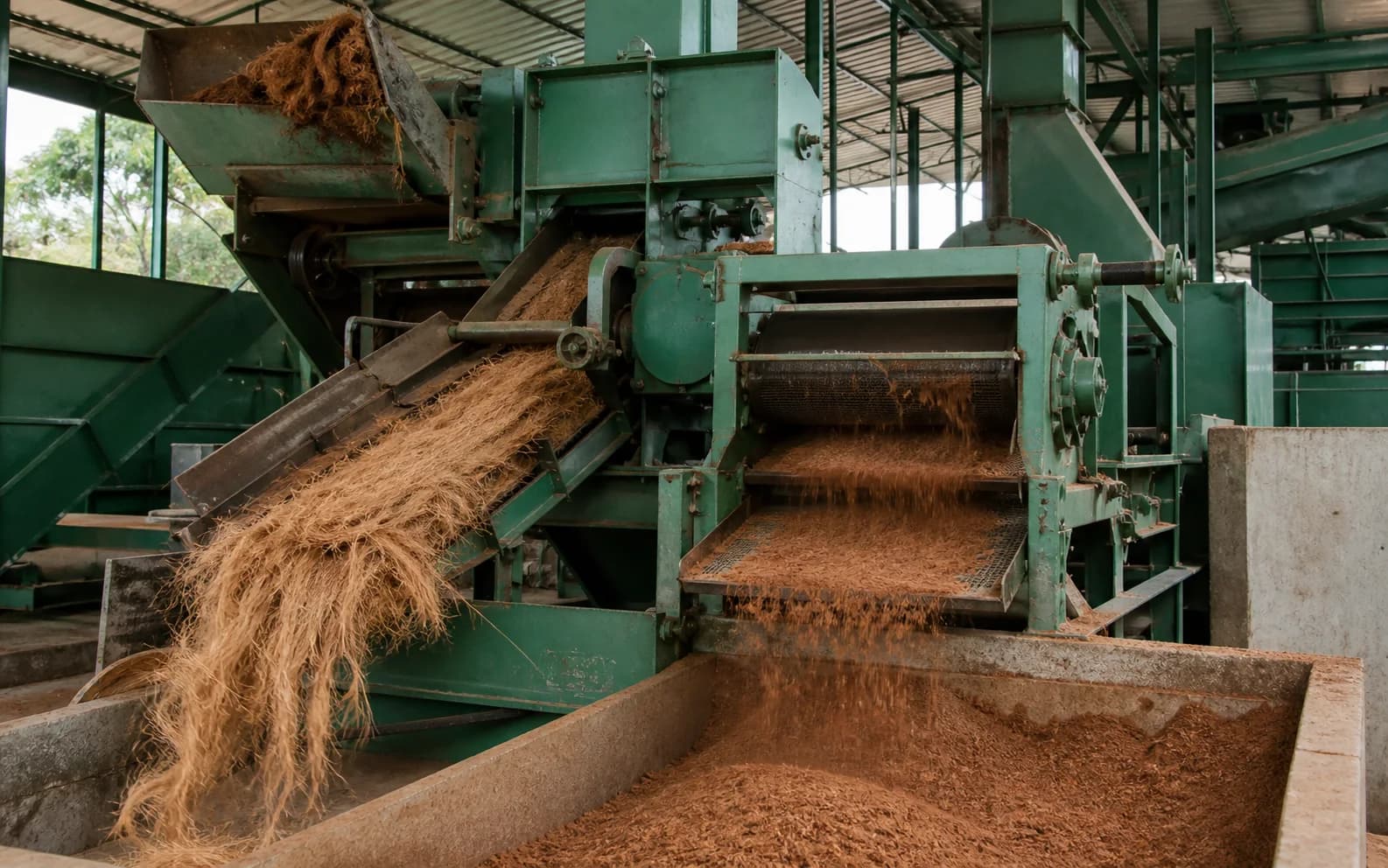 Mechanical coir line separating long fibre from fine coir pith